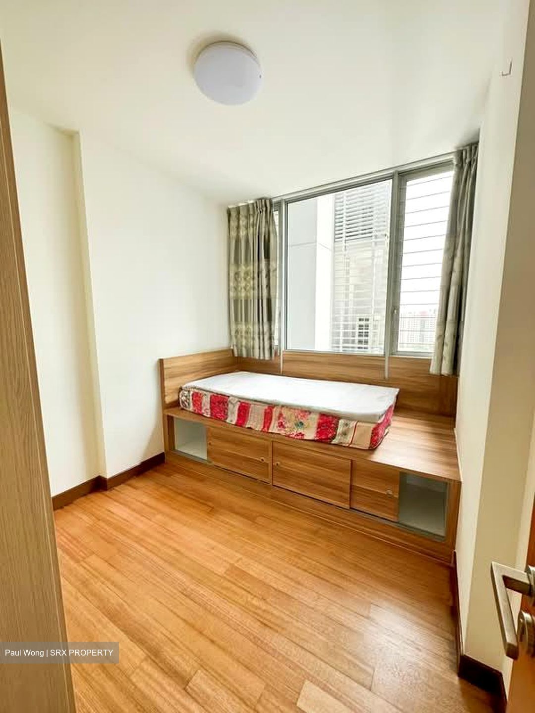 Greenleaf Drive (D10), Condominium #568895031